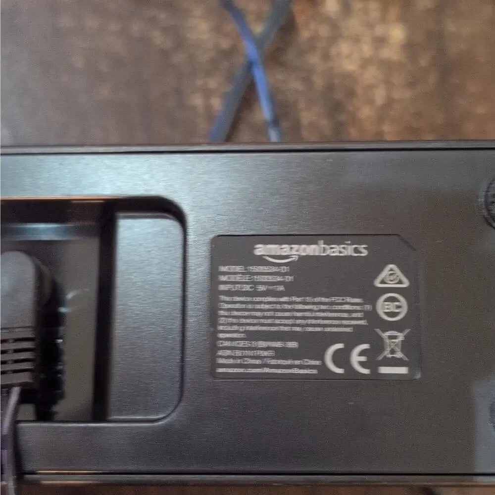 AmazonBasics Dual Controller Charging Dock w/ AC Adapter, Indicator, Black